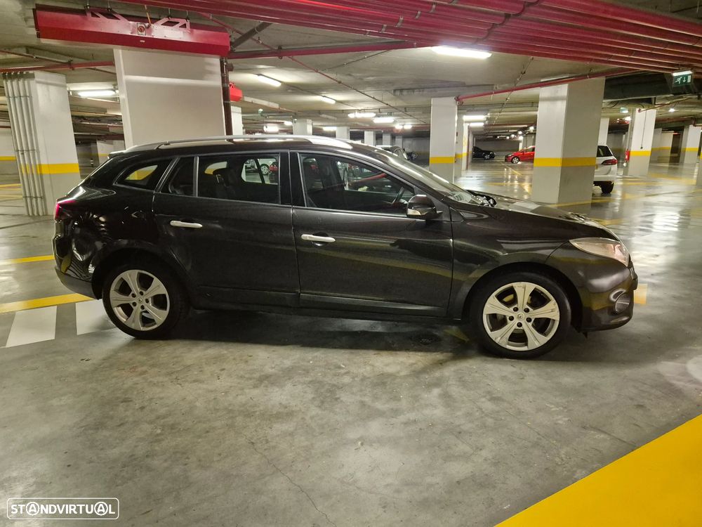 Renault Mégane Sport Tourer 1.5 dCi Dynamique - 9