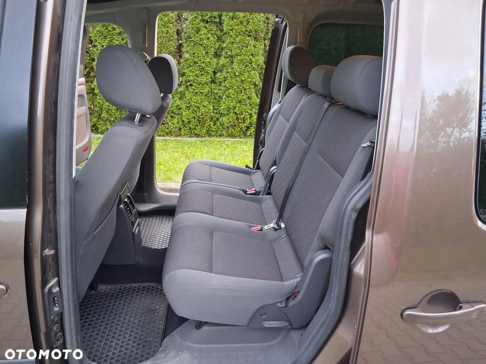Volkswagen Caddy 2.0 TDI Comfortline Edition DSG - 9