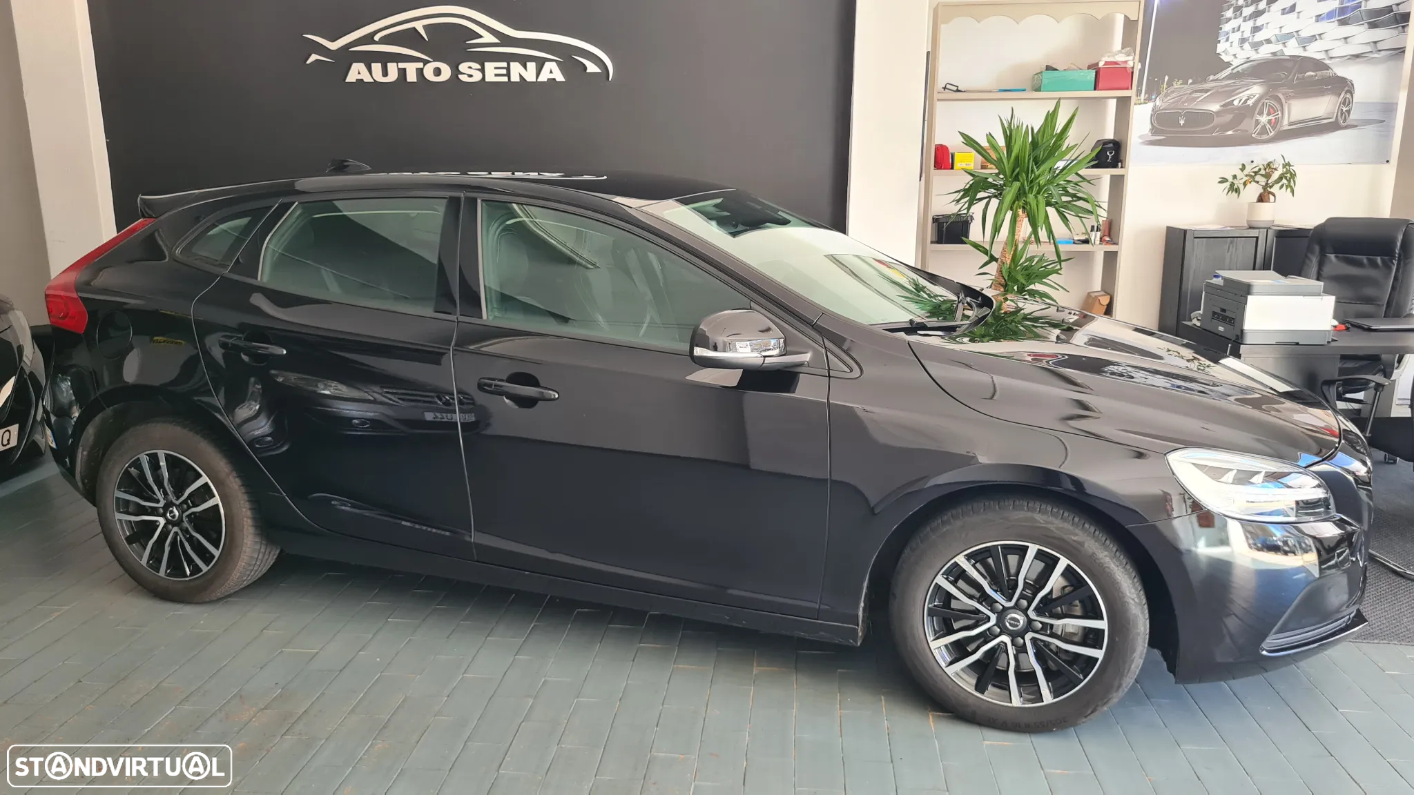 Volvo V40 2.0 D3 Momentum - 6
