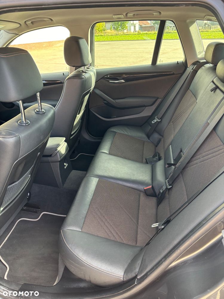 BMW X1 sDrive20d EfficientDynamics Edition xLine - 15