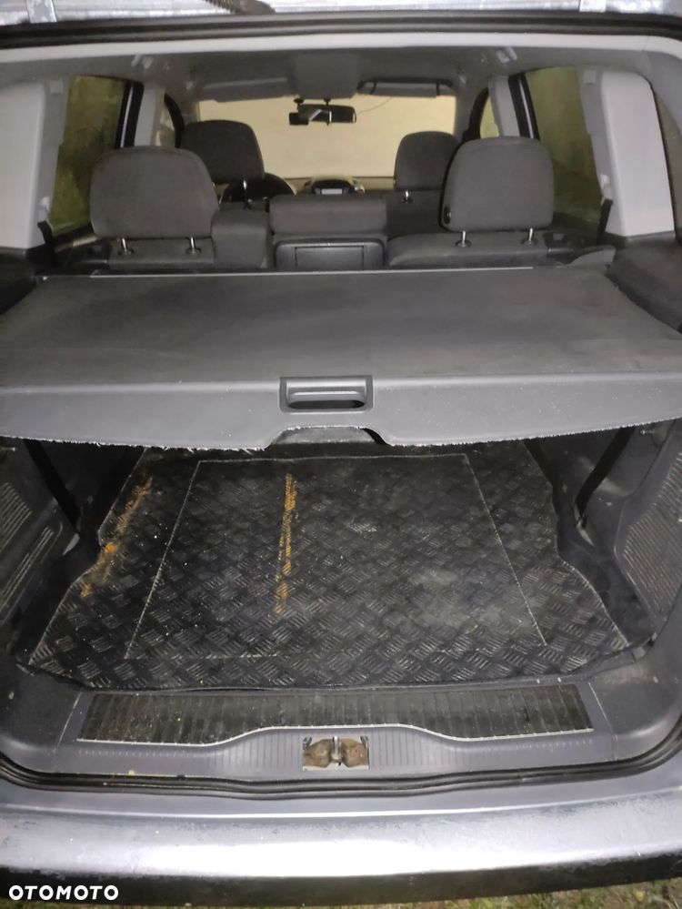 Opel Zafira 1.6 - 16