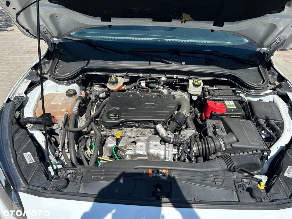 Ford Focus 1.5 EcoBlue Start-Stopp-System COOL&CONNECT DESIGN - 27