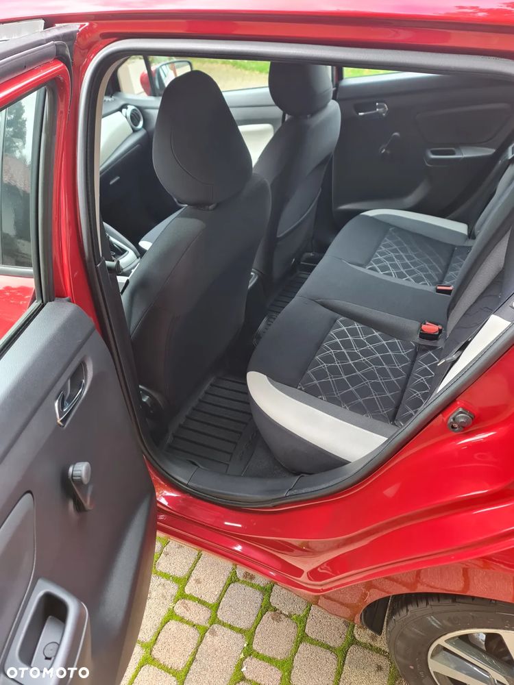 Nissan Micra - 17