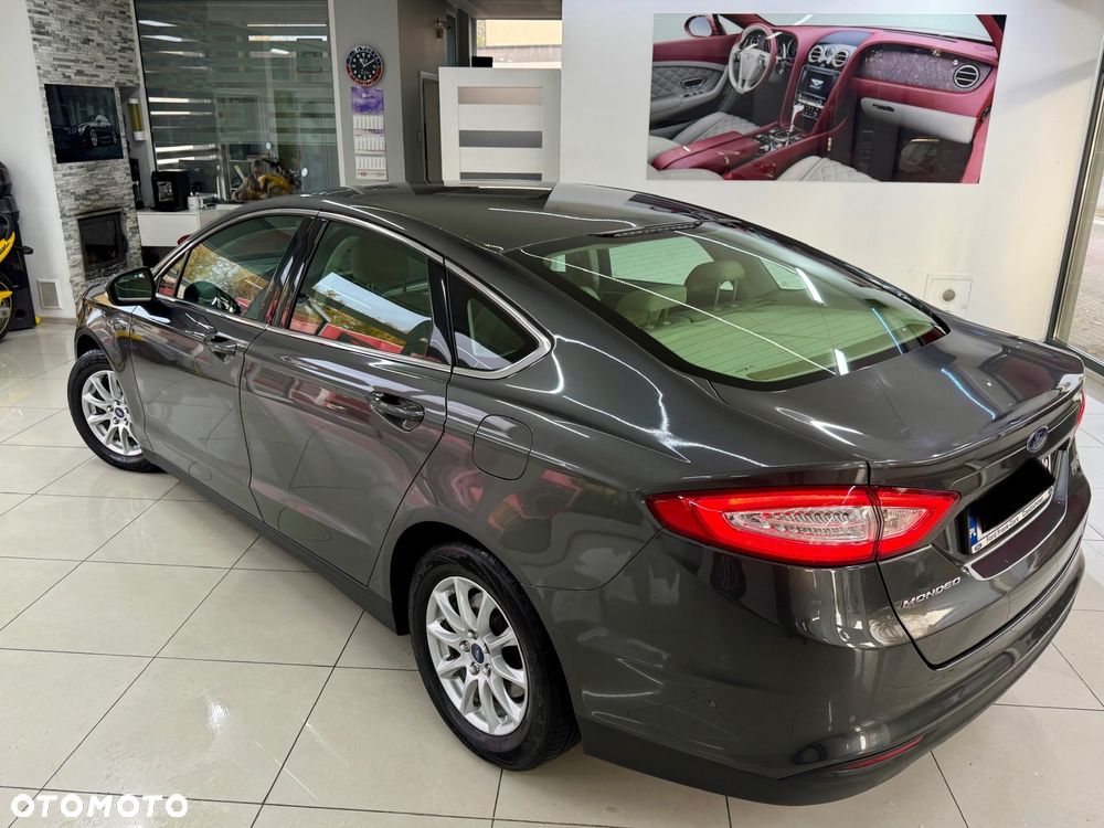 Ford Mondeo 2.0 TDCi Titanium - 25