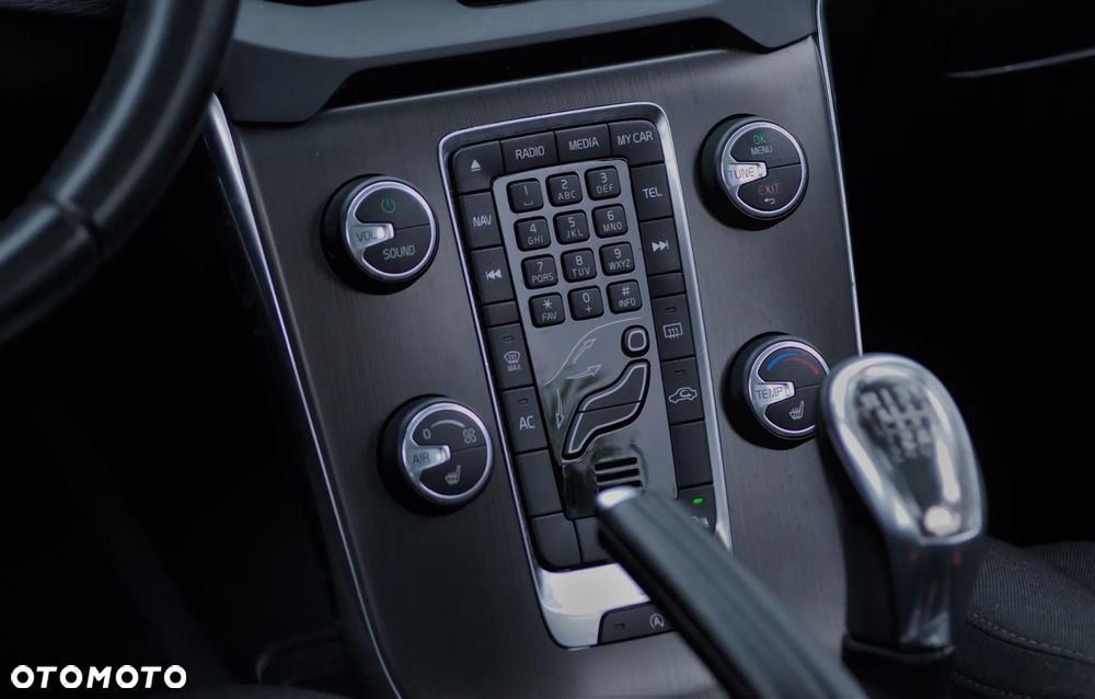 Volvo V40 - 37