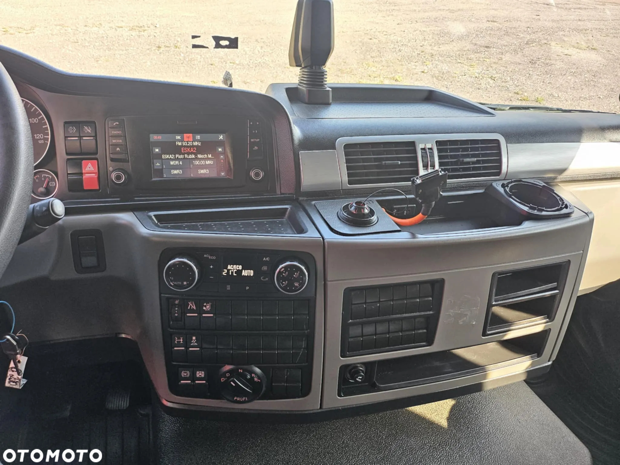 MAN TGL  8.220 - 7