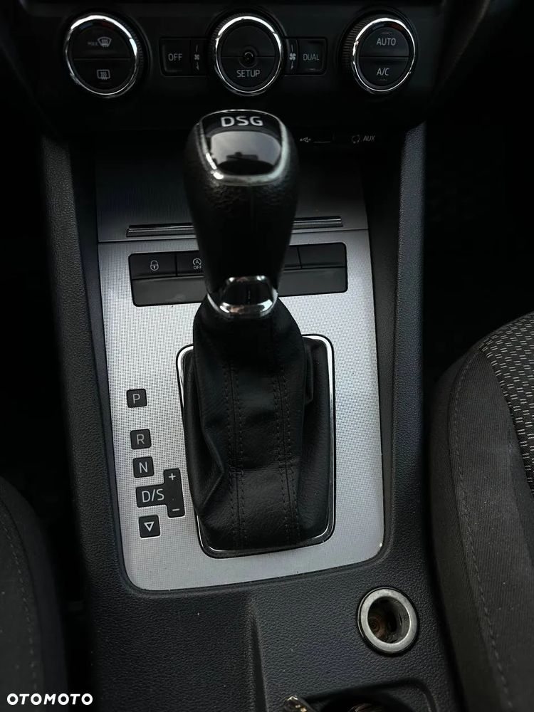 Skoda Octavia 1.6 TDI Active DSG - 9