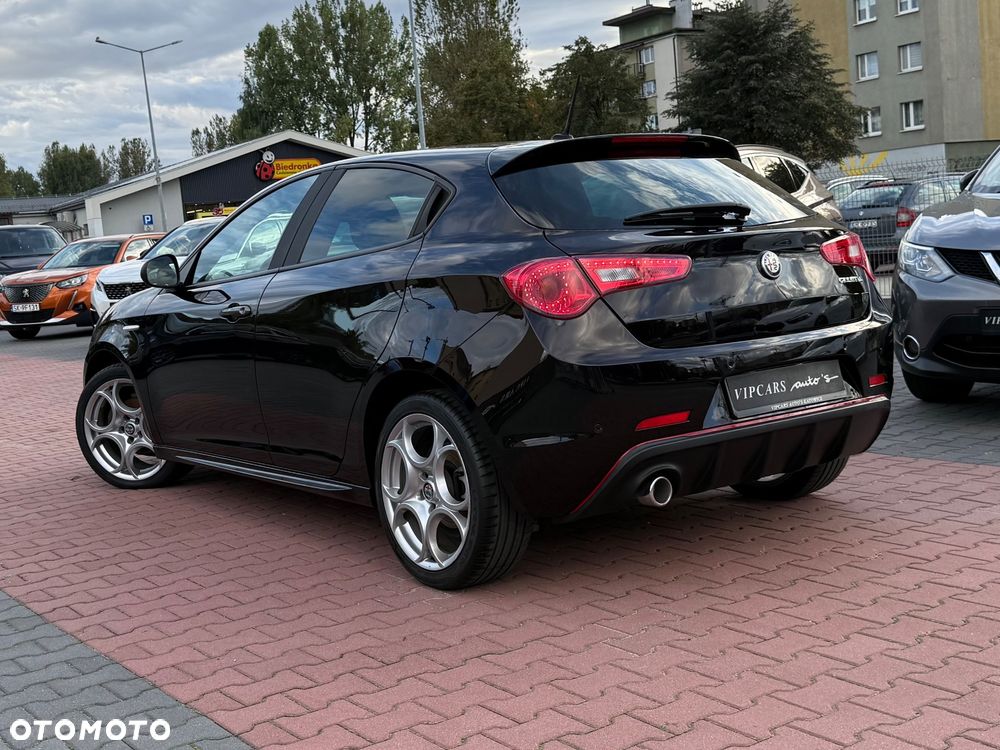 Alfa Romeo Giulietta 1.6 JTDM Sport - 12