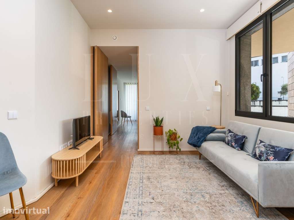 Apartamento T1 | Avenida Afonso Henriques, Coimbra - Grande imagem: 2/21