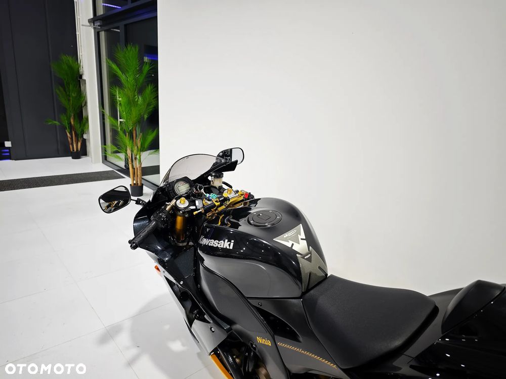 Kawasaki ZX - 18