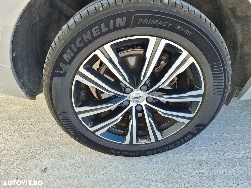 Volvo XC 60 - 26