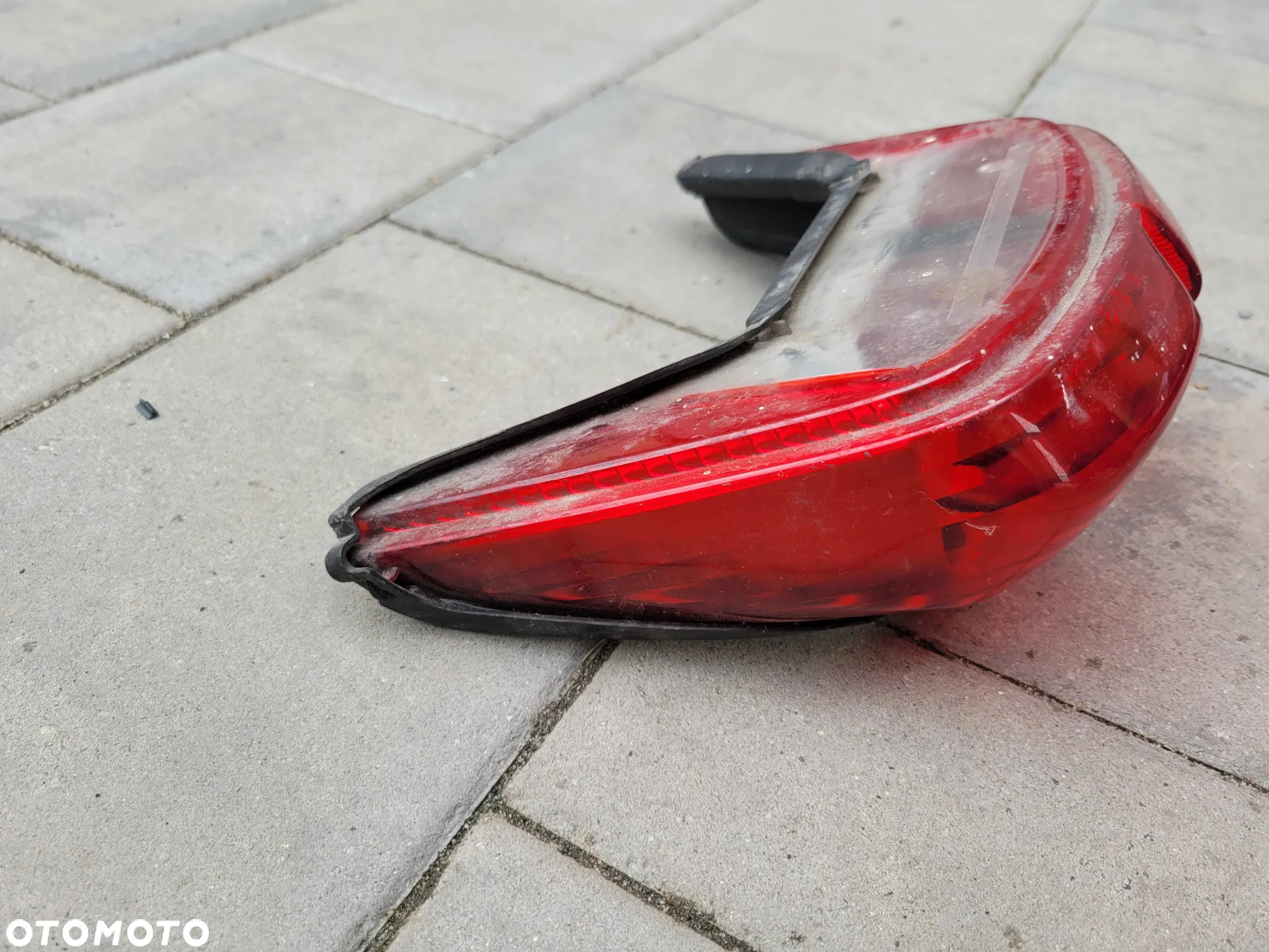 Lampa tył, tylna Yamaha R6 98-02 - 6