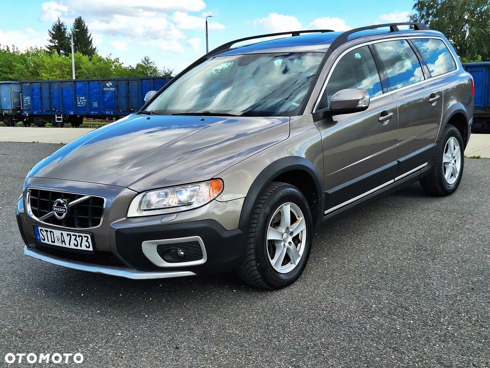 Volvo XC 70 D5 AWD Kinetic - 32