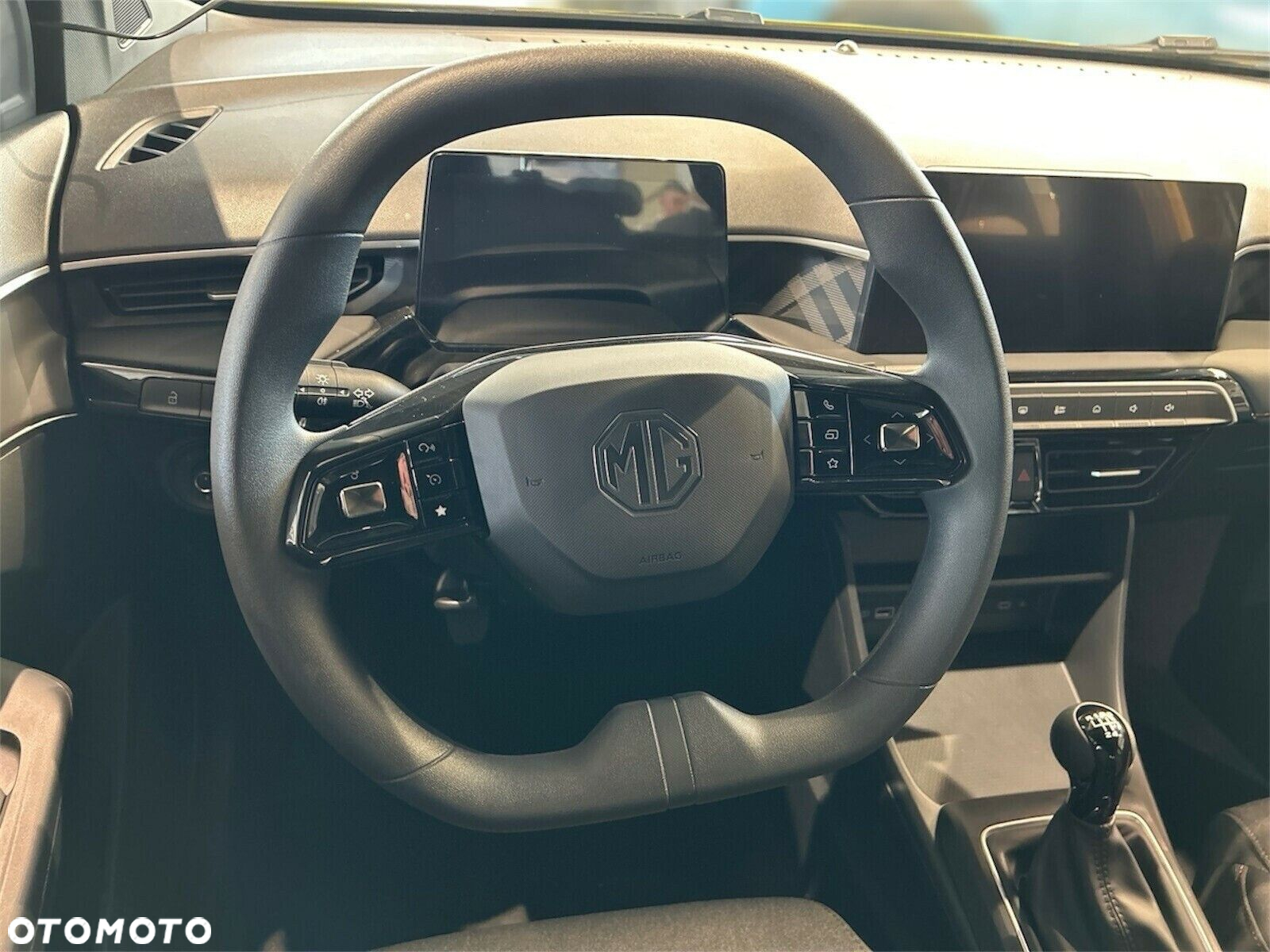 MG MG3 - 16