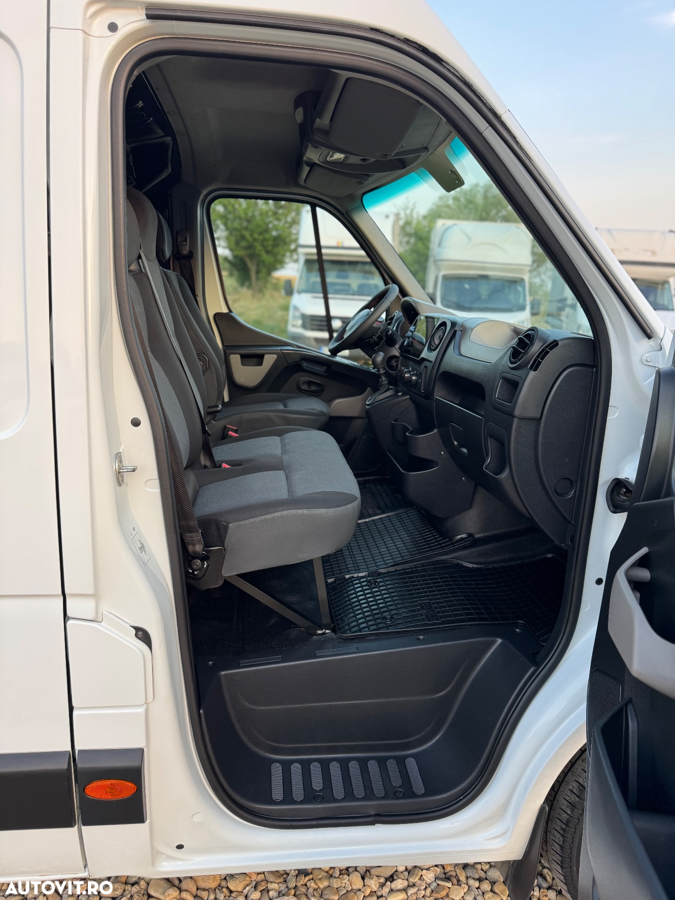 Renault Master 2.3 diesel 125 cp euro5 2016 stare buna !!! - 14