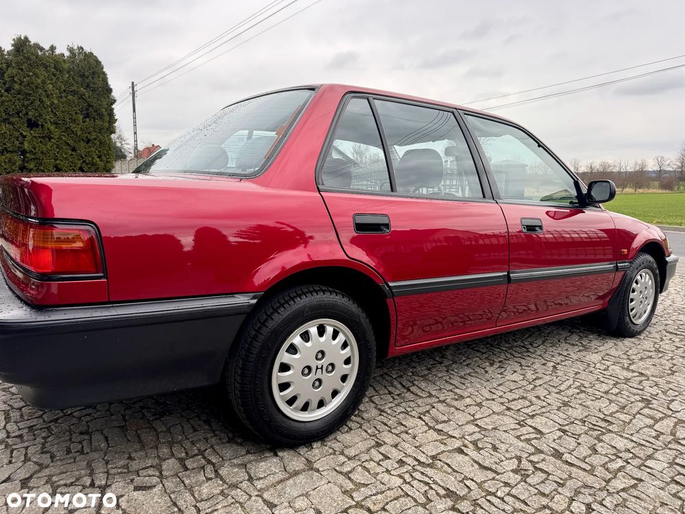 Honda Civic 1.5i - 12