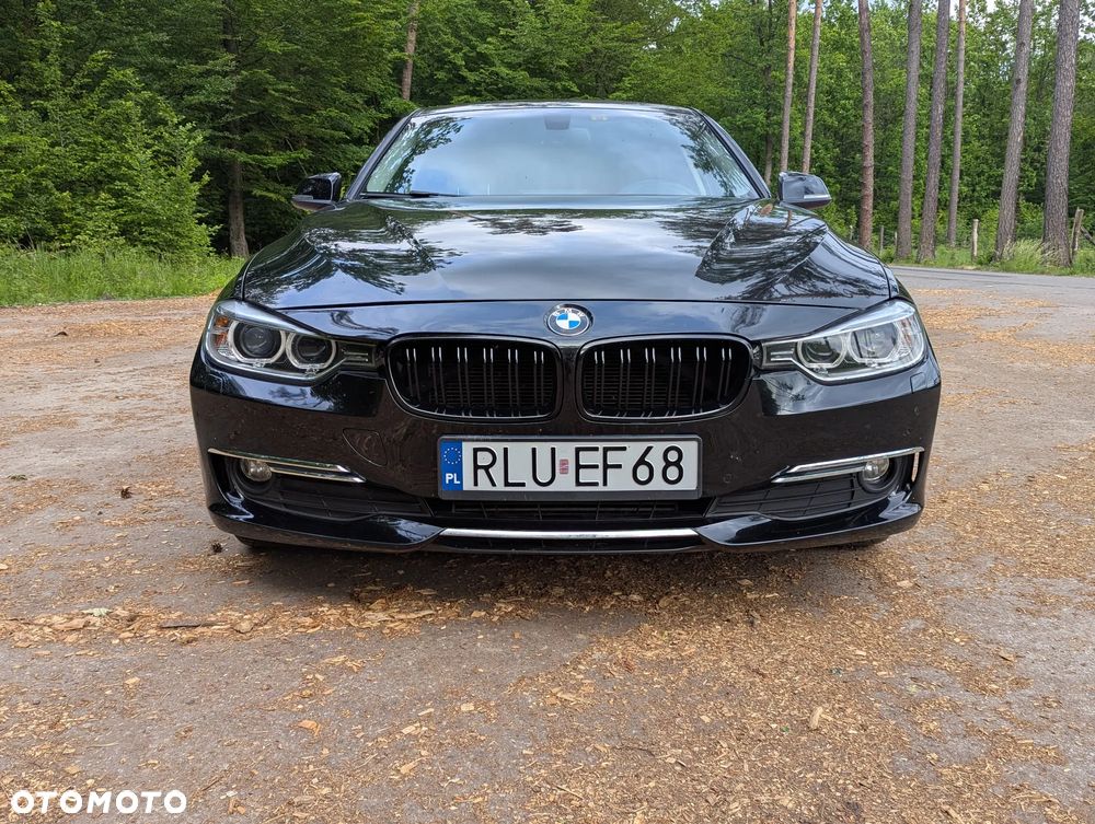 BMW Seria 3 320d - 8