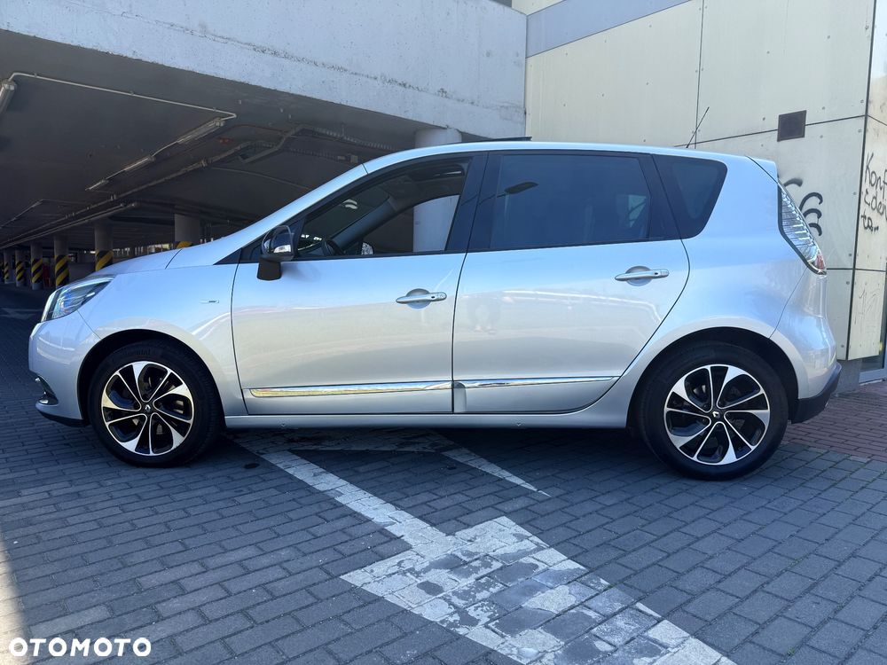 Renault Scenic ENERGY TCe 115 S&S Bose Edition - 11