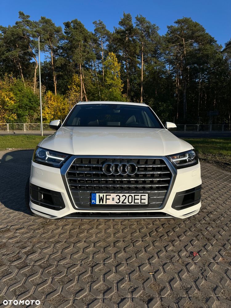 Audi Q7 3.0 TFSI Quattro Tiptr - 7
