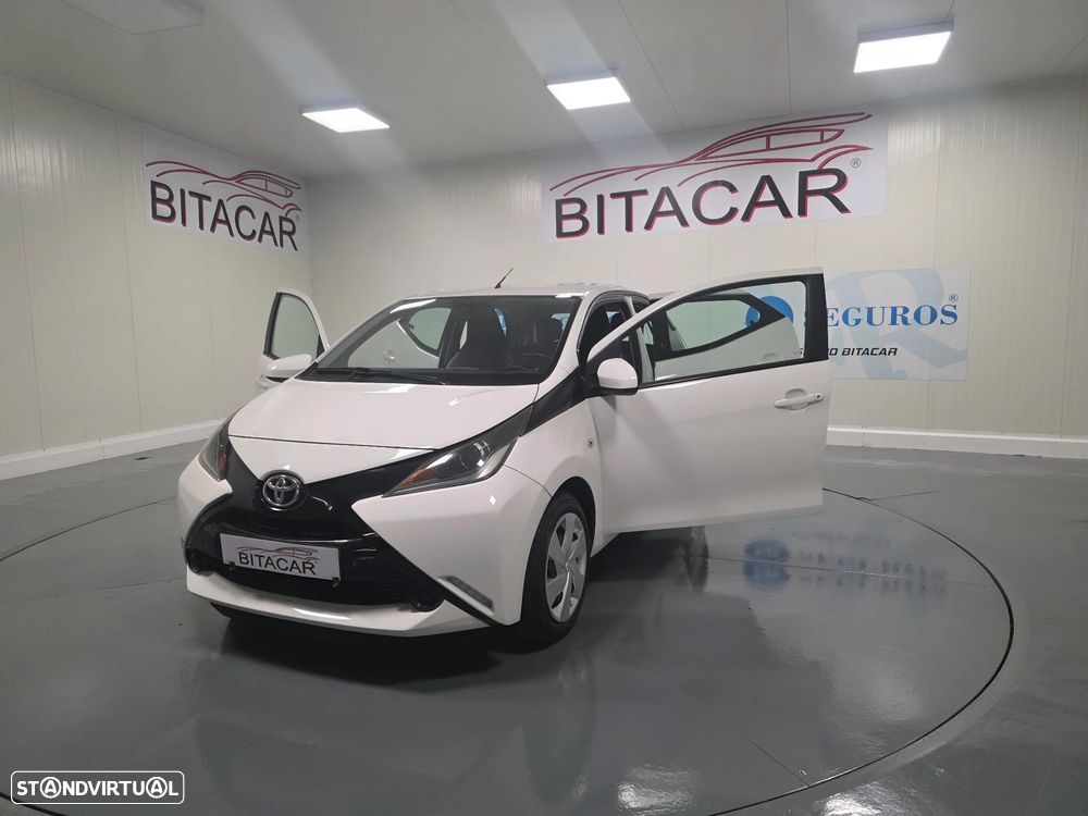 Toyota Aygo 1.0 X-Play Plus MM - 9