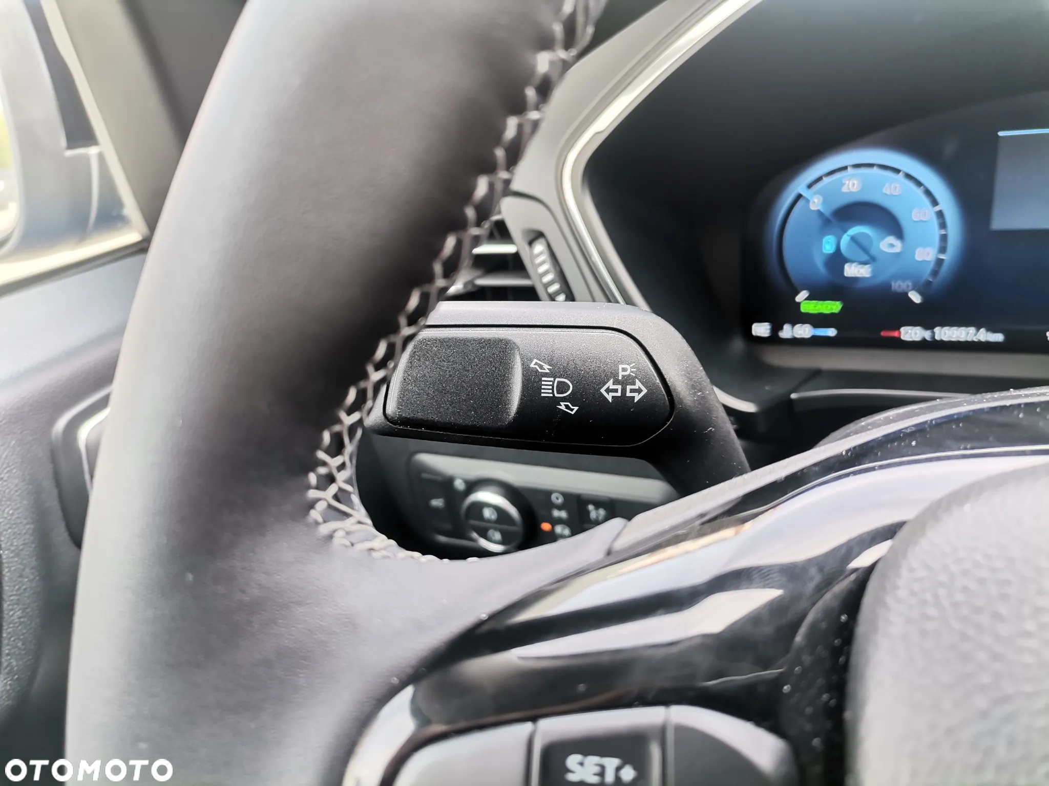 Ford Kuga 2.5 FHEV FWD Active X eCVT - 21
