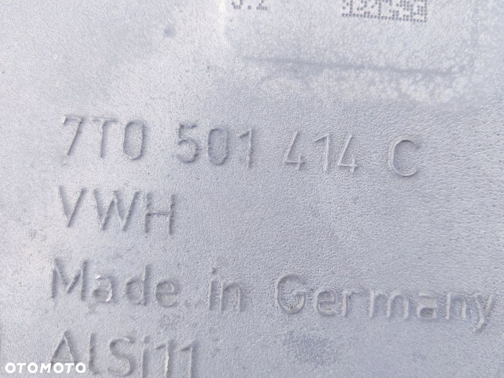 Wahacz prawy tył VW Multivan T7 - 3