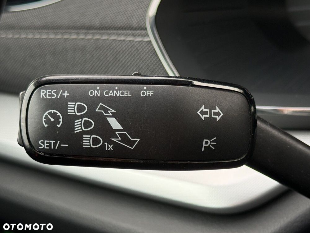 Skoda Octavia 2.0 TDI Style DSG - 27