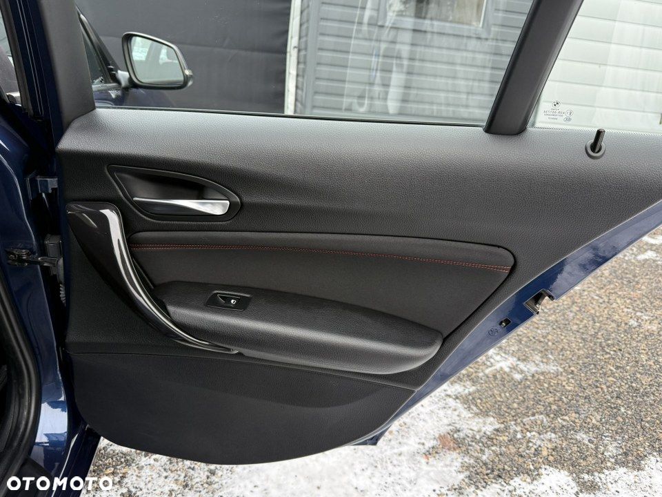 BMW Seria 1 116i Sport Line - 36