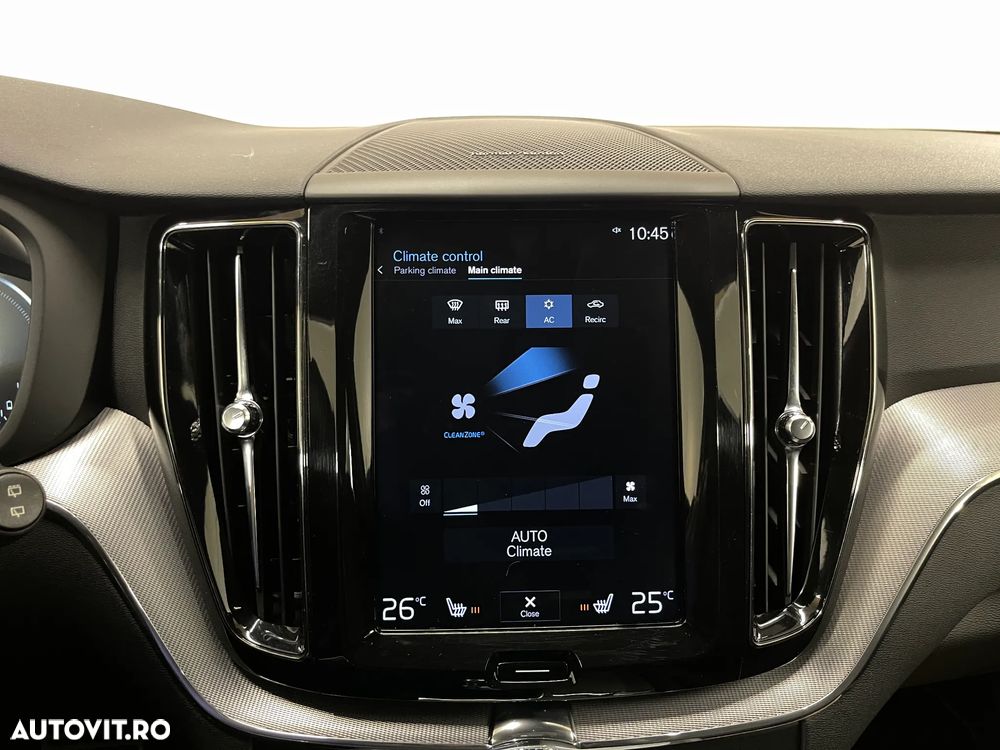 Volvo XC 60 Recharge T8 Twin Engine eAWD R-Design - 20