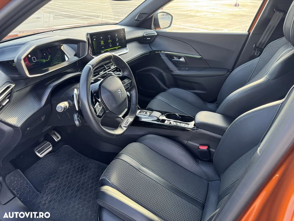 Peugeot 2008 1.2 PureTech EAT8 STT GT - 7