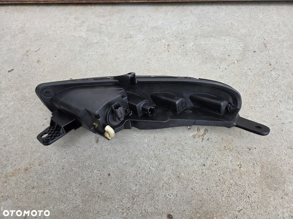 Światło do jazdy dziennej DRL LED lewy Citroen C3 III  9820877780 - 11