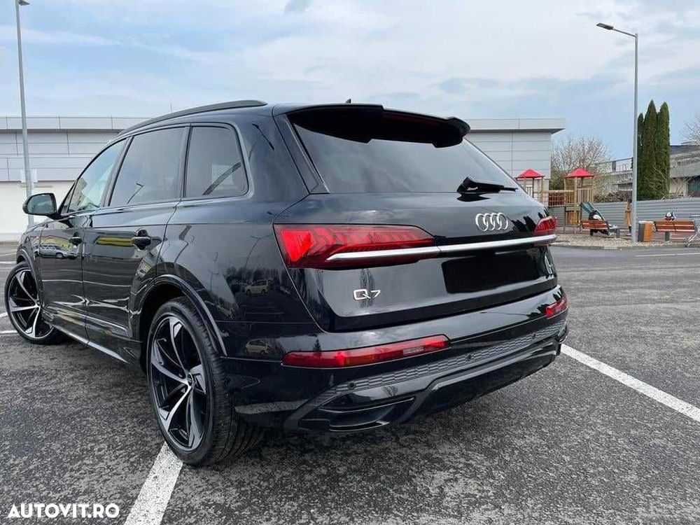 Audi Q7 3.0 50 TDI quattro Tiptronic MHEV S Line - 3