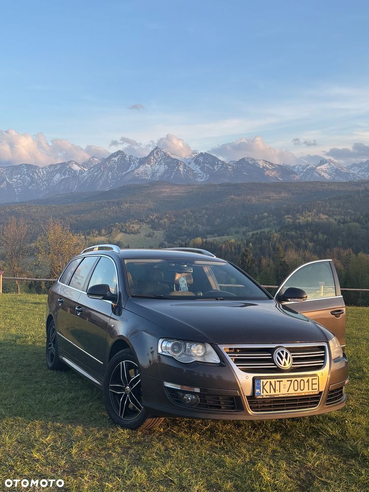 Volkswagen Passat 2.0 TDI Highline R-Style - 1