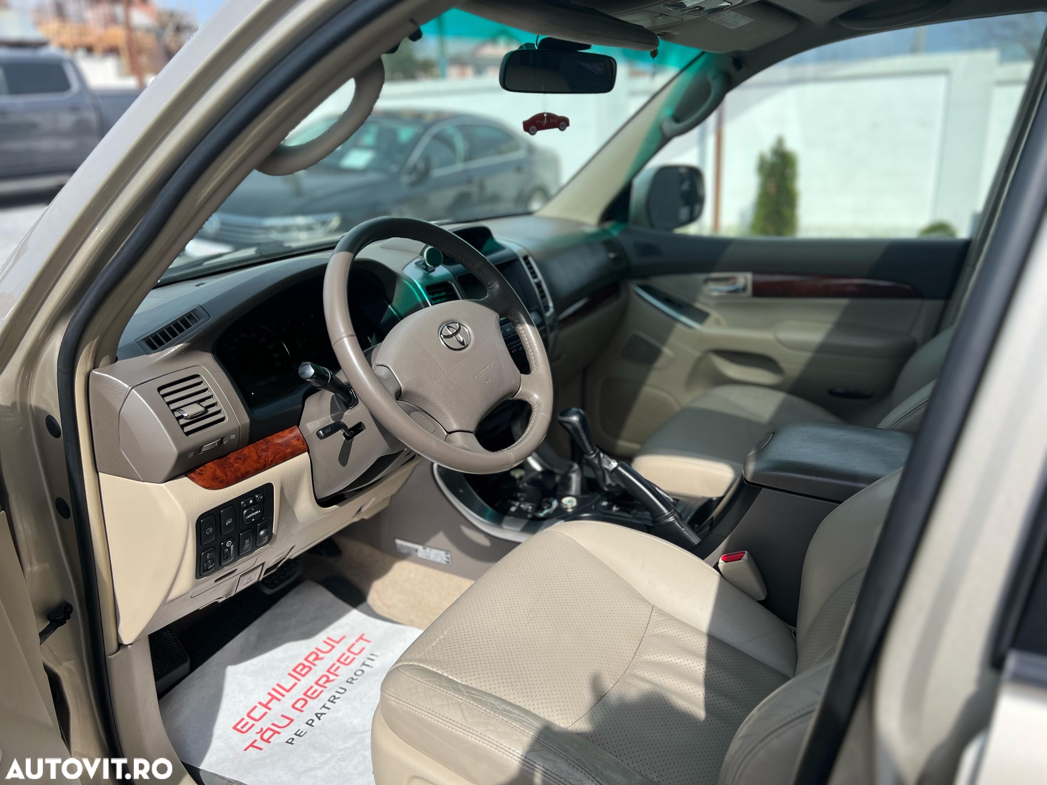 Toyota Land Cruiser 3.0 TD-4D Aut Executive - 14