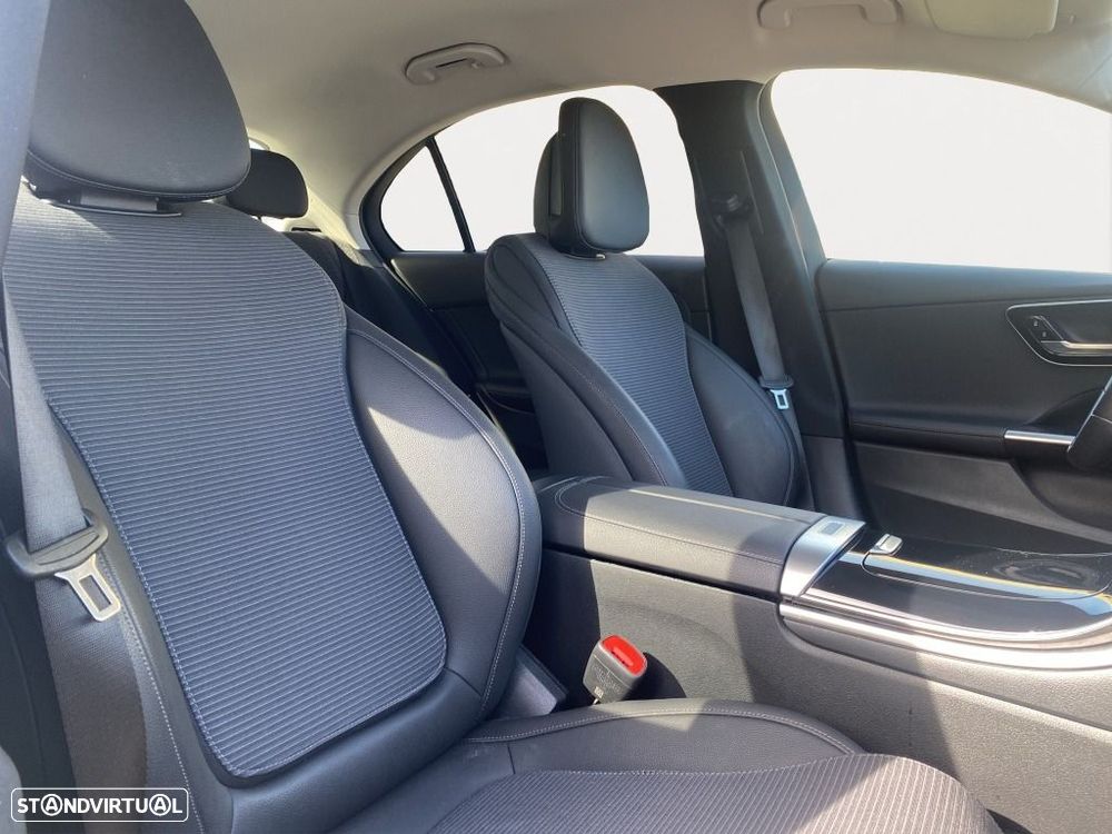 Mercedes-Benz C 220 d Avantgarde - 14