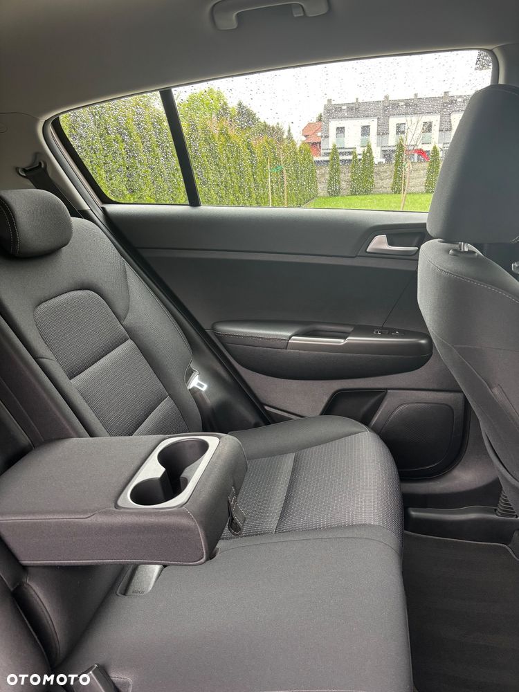 Kia Sportage 1.6 CRDI 2WD VISION - 23