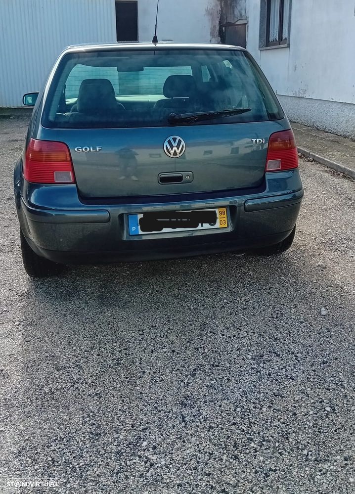 VW Golf 1.9 TDi 25 Anos - 4