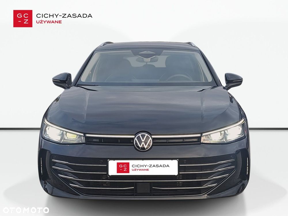 Volkswagen Passat Variant - 8