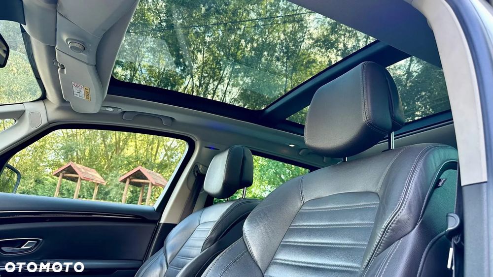 Renault Espace 1.6 dCi Energy Initiale Paris EDC 7os - 8