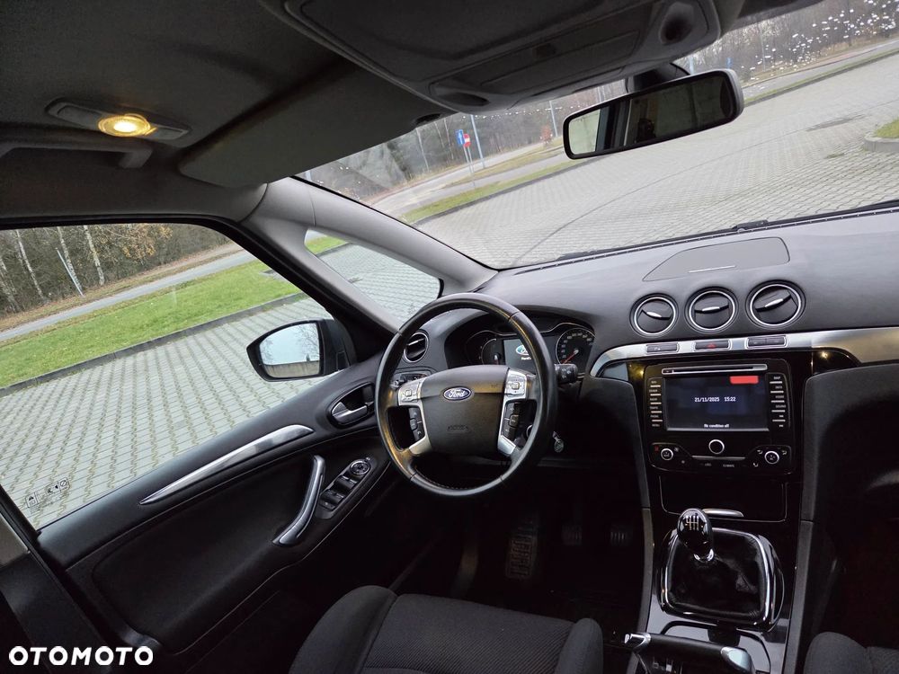 Ford S-Max 2.0 TDCi DPF Titanium X - 2