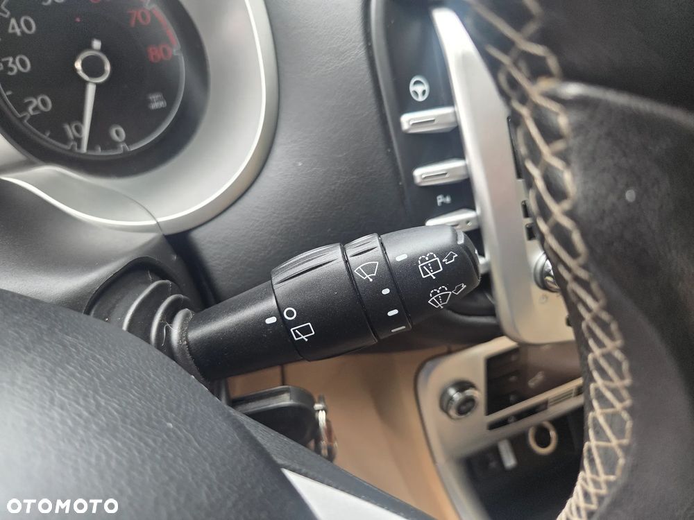 Lancia Delta 1.4 MultiAir 16v Gold - 20