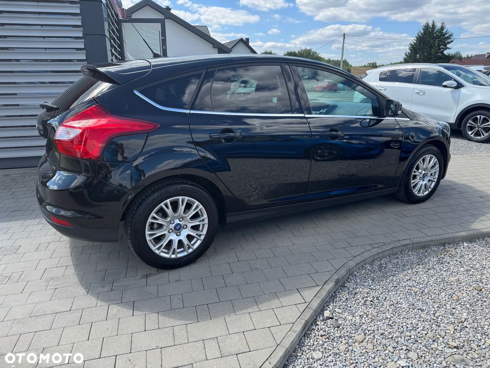 Ford Focus 1.0 EcoBoost STart-Stopp-System TITANIUM - 4