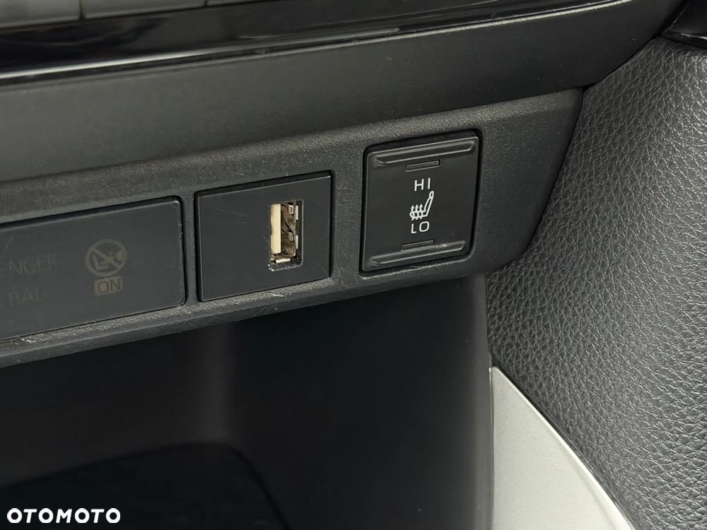 Toyota Yaris Hybrid 1.5 Comfort - 18