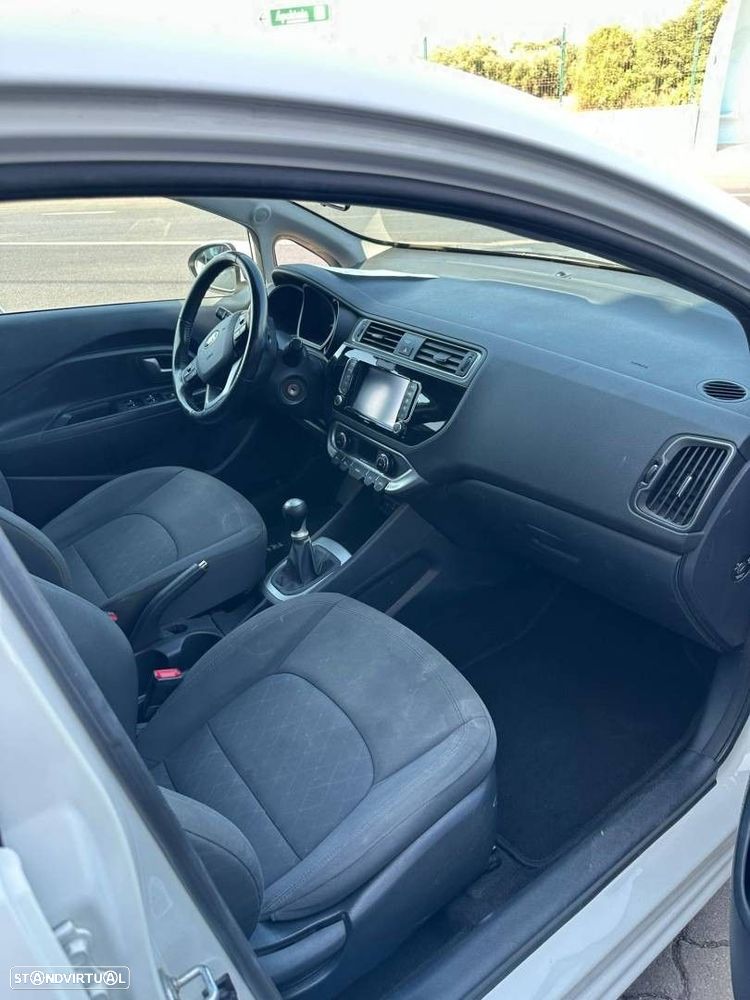 Kia Rio 1.2 CVVT Urban - 8