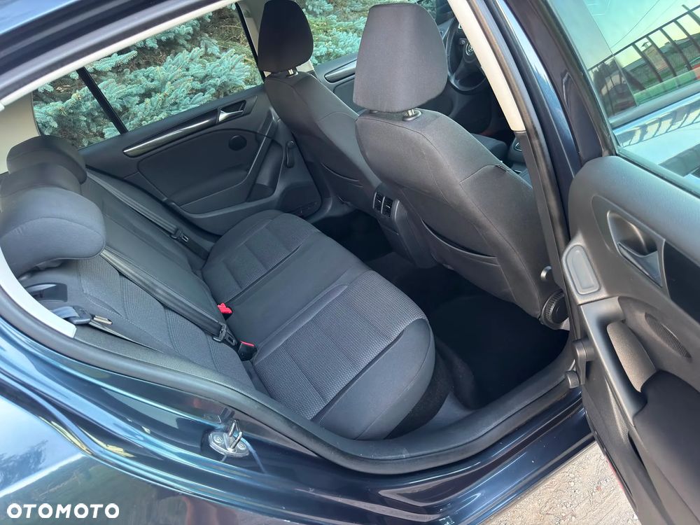 Volkswagen Golf 1.6 Edition - 18