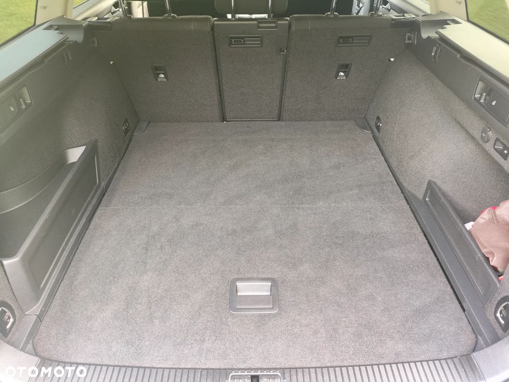 Volkswagen Passat 2.0 TDI (BlueMotion Technology) Comfortline - 8