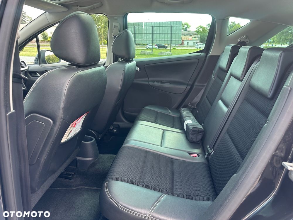 Peugeot 207 1.6 Premium - 16