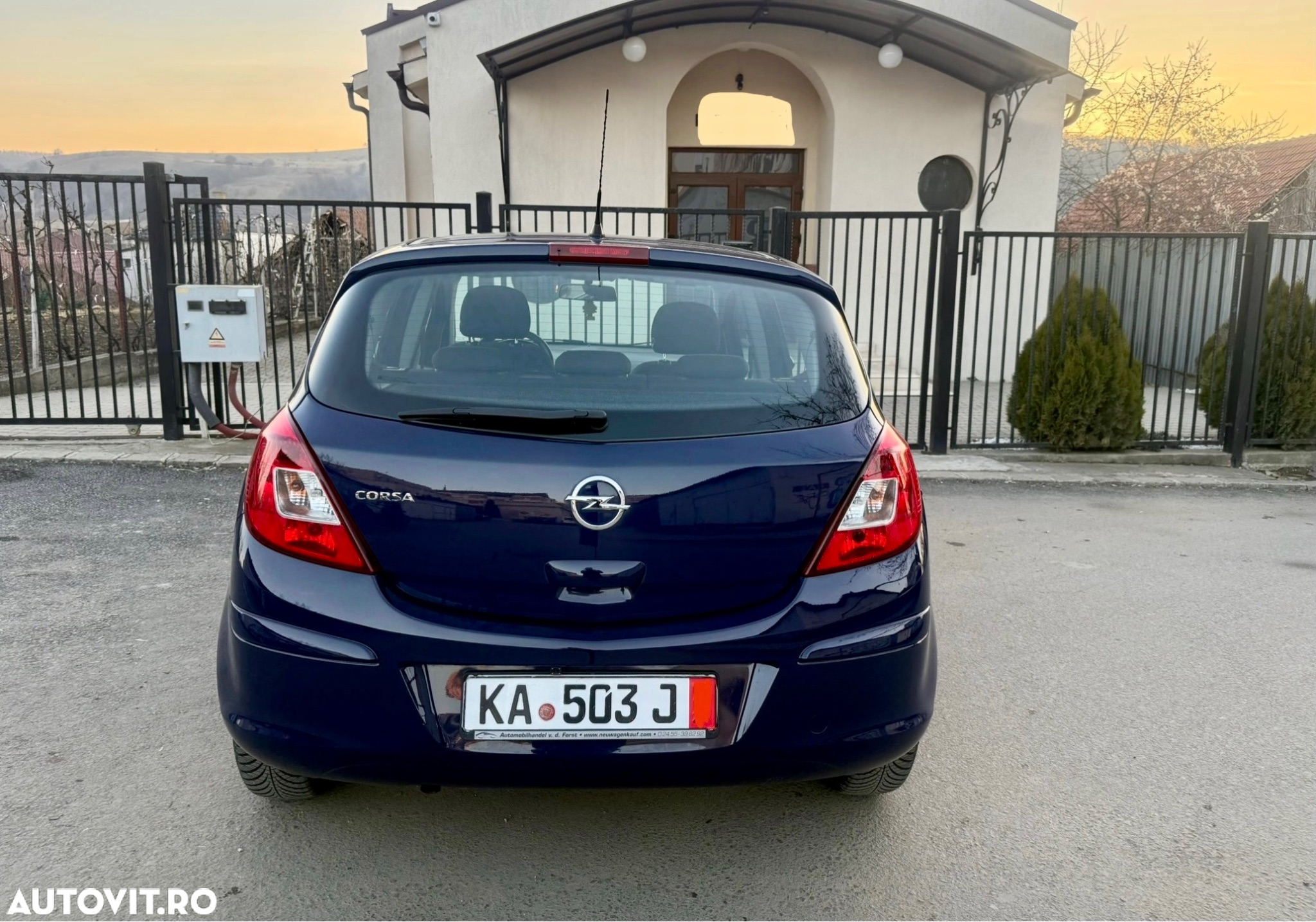 Opel Corsa 1.2 Enjoy - 18