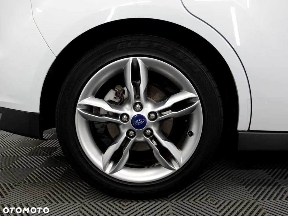 Ford C-MAX 1.6 EcoBoost Titanium - 29