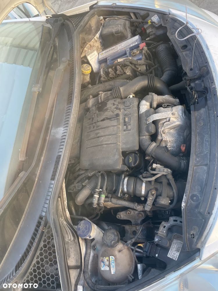 Peugeot 207 1.6 HDi - 13